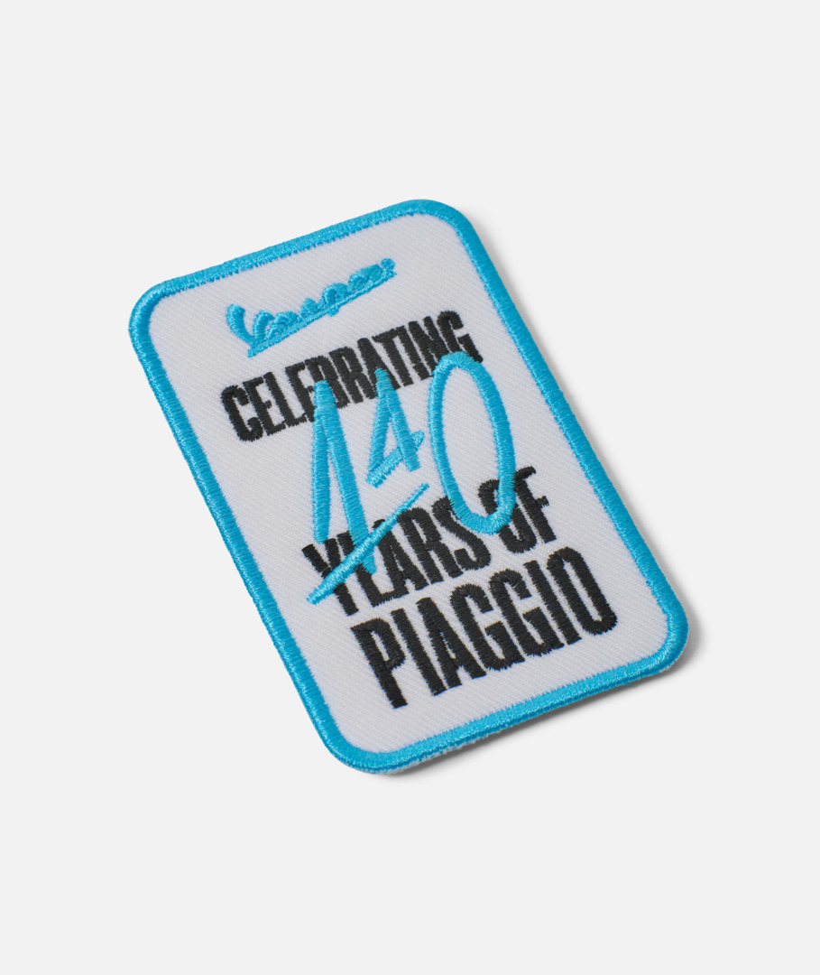 Ecusson Vespa "140 ans de Piaggio"